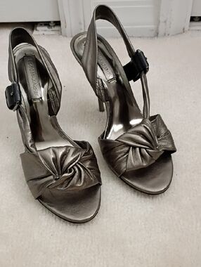BCBGMaxAzria Metallic Gray Knot Slingback Heels